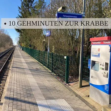 Haus Krabbe, Doppelzimmer 4, Fuer 1-2 Personen, Doppelbett, Ohne Kueche, Zentral Gelegen, Am Elbe-weser-radweg Mit Fahrradunterstellmoeglichkeit, Auch Fuer E-bikes, Ideal Fuer Kurzaufenthalte, Smart-tv 42 Zoll, Kostenfreier Parkplatz, Wremen