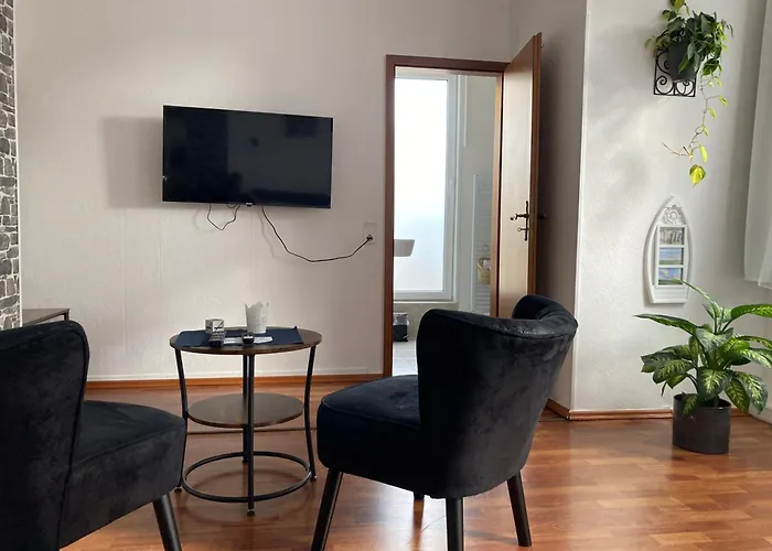 ホームステイ Haus Krabbe, Doppelzimmer 4, Fuer 1-2 Personen, Doppelbett, Ohne Kueche, Zentral Gelegen, Am Elbe-weser-radweg Mit Fahrradunterstellmoeglichkeit, Auch Fuer E-bikes, Ideal Fuer Kurzaufenthalte, Smart-tv 42 Zoll, Kostenfreier Parkplatz, *